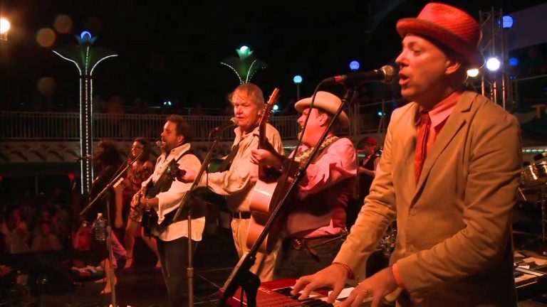 “THE MAVERICK IN ME” by Des Kelly