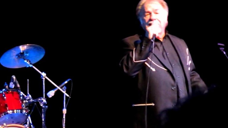 STORIES IN SONG – By Des Kelly