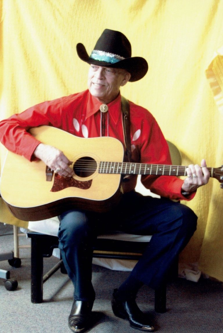 Melroy de Silva “GUITAR-JOHN” (REMEMBERED) – By Des Kelly