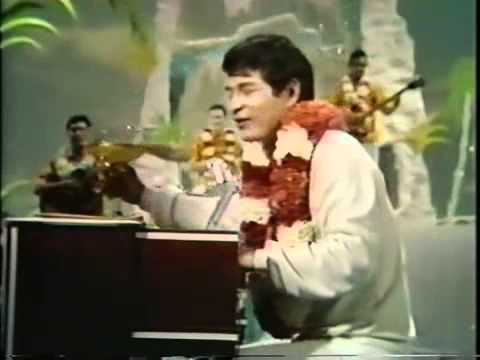 “HAWAII -HEART-THROB-HO”!! – By Desmond Kelly ‘the Star of eLanka’