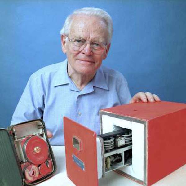 Black box flight recorder