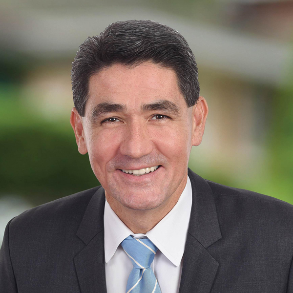 Minister Geoff Lee