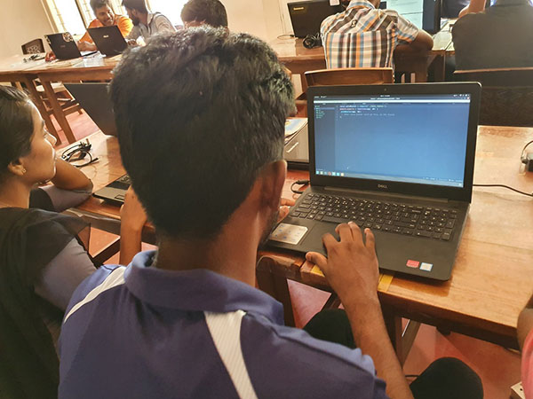Uki Jaffna Coding Class