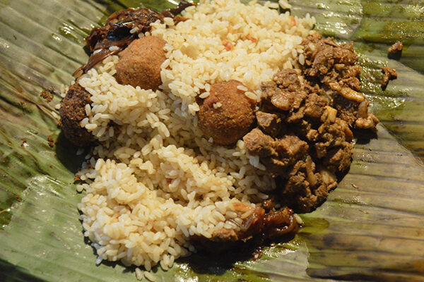 HISTORY BAKED IN BANANA LEAF