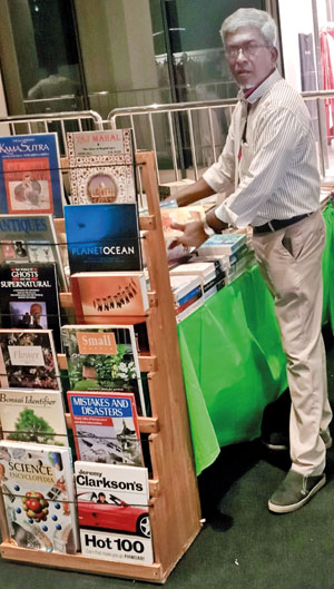 Deen the Book Man at the Good Market