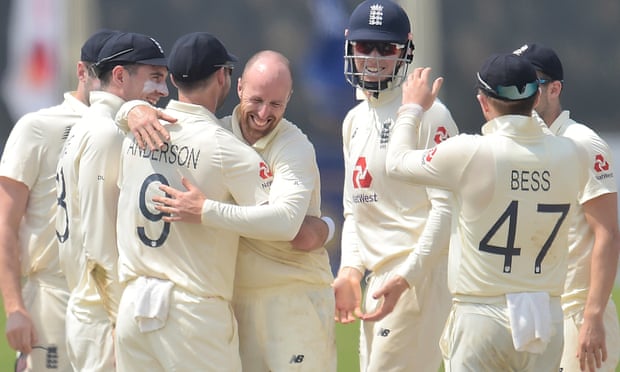 Spinners skittle Sri Lanka before Sibley and Buttler wrap up series for England