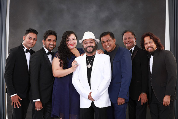 Sunil Perera & the gypsies