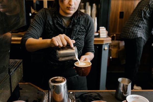 10 random acts of kindness at workplaces