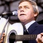 “Kelly Klassics & Singalongs” Ravishing Ruby – “Mr Music” Des Kelly with Tom T Hall