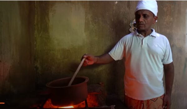 SRI LANKAN FOOD