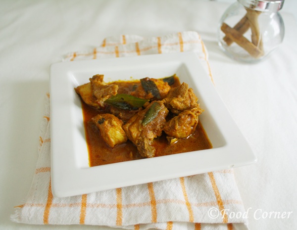 Sri Lankan Chicken Curry