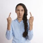 middel finger