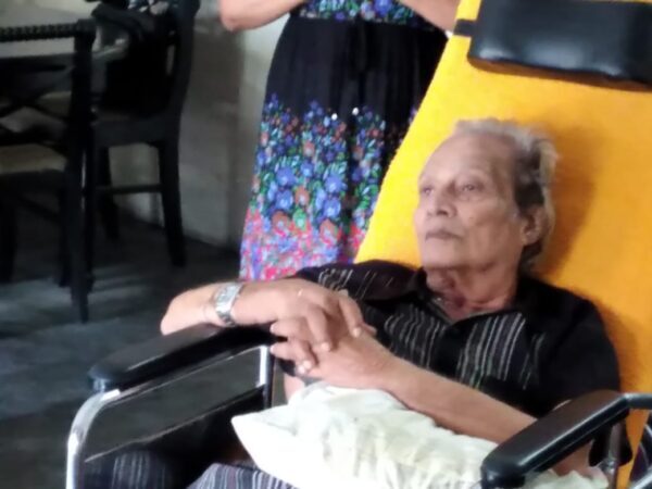 Ever Green legendary Vocalist Christopher Paul is Paralysed , living in his twilight years 