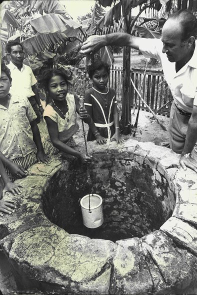 John Clunies-Ross, ‘king’ of the Cocos Islands, was toppled by Canberra