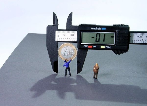 Lowering of interest rates only escalates bank profits – by Sunil Thenabadu