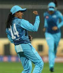 Shashikala Siriwardene bids farewell with “Player of the Match” award in final WC T 20 encounter with Bangladesh By  Sunil Thenabadu – eLanka Sports editor
