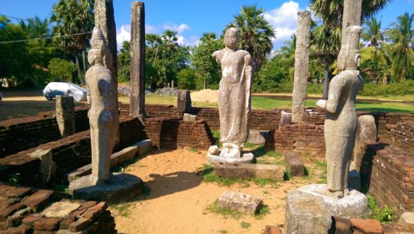 Muhudu Maha Viharaya - steeped in history and legend By Arundathie Abeysinghe
