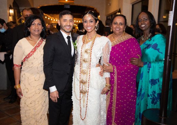 ridesmaids with bride. Dilhani Jayasinghe, Nayomi Ekanayake, Sara Makandura, Jessica Ekanayake, Minori and Sayuri Ito.