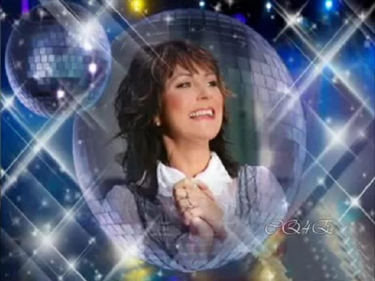 “A KELLY KLASSIC” – by Heidi Hague- “Some broken hearts never mend” – By Des Kelly