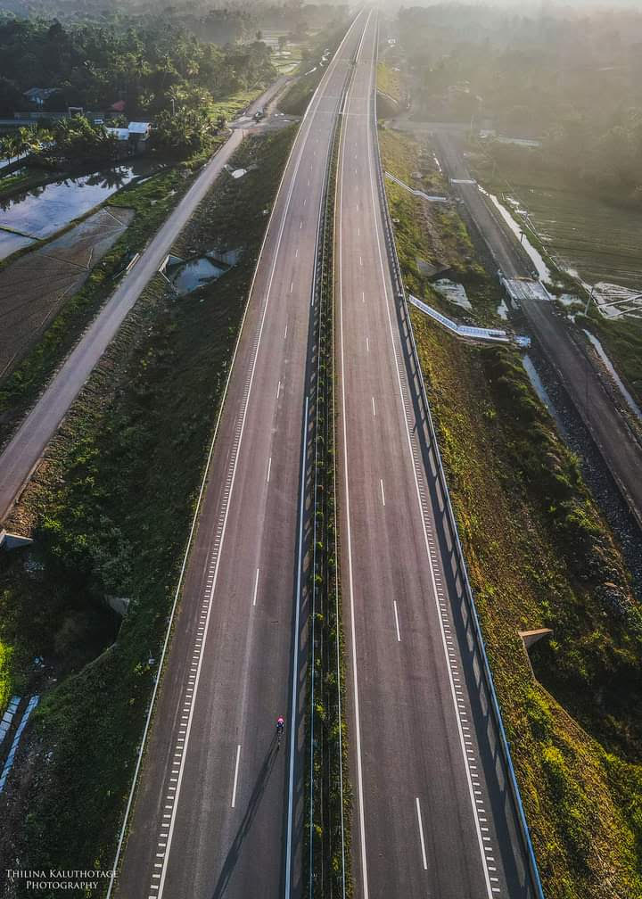 Mirigama-Kurunegala Highway