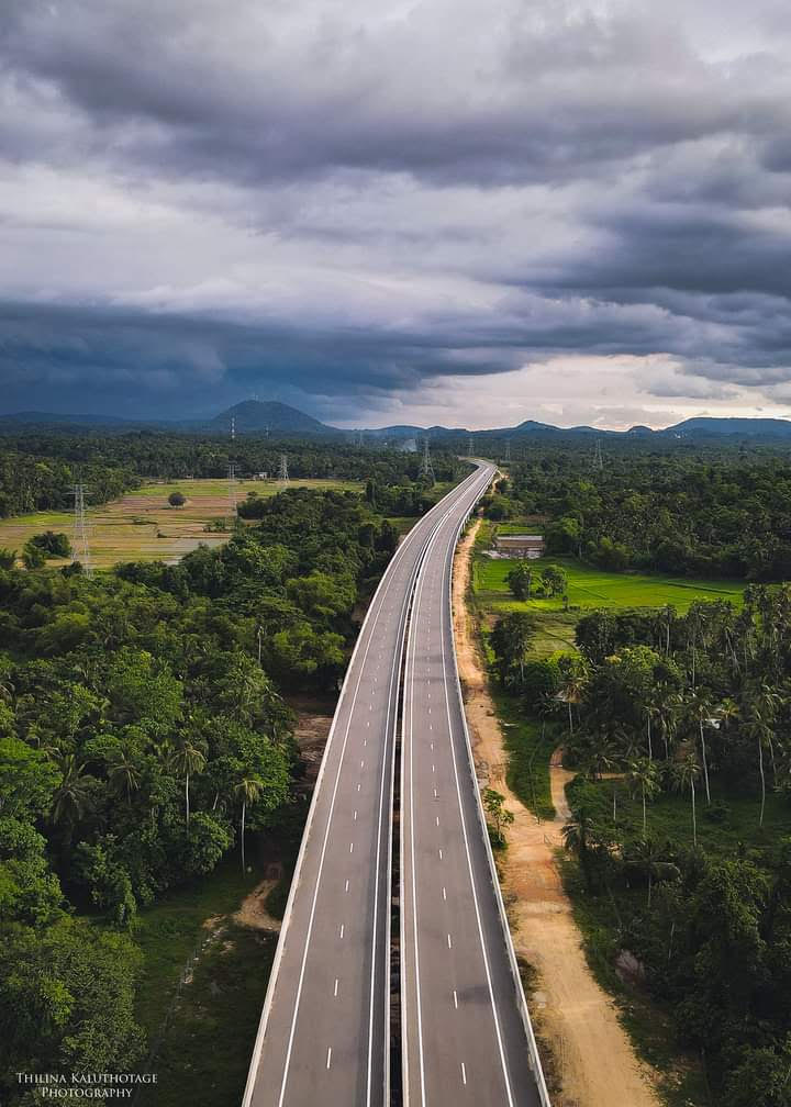Mirigama-Kurunegala Highway