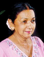 Tribute to Joan Vyvette Atukorale (nee Arnolda) – by Alix and family