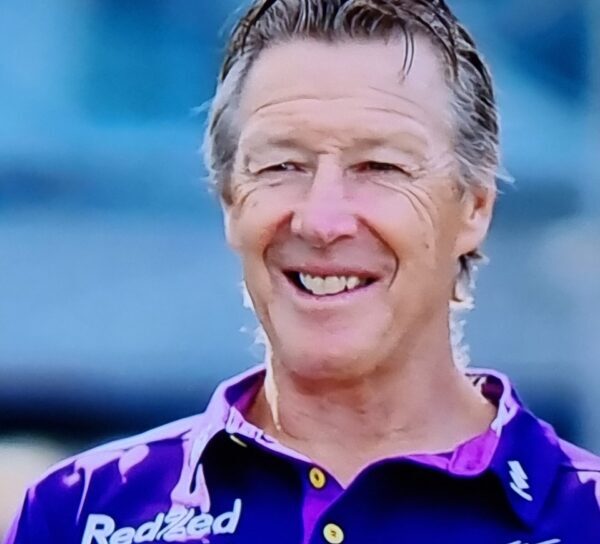 Rugby League - Bellamy's fitting 500th game celebration, a thriller – by Trevine Rodrigo (Melbourne: eLanka Sports Editor)