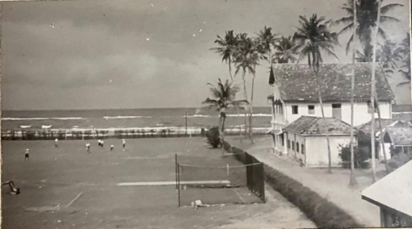 Fond memories! The great school by the sea - during a bygone era! Certainly evokes much nostalgia amongst Thomians past and present!
