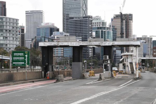 Journey through time as the Bridge turns 90 – (includes quote by Sydney University engineer and bridge expert Professor Wije Ariyaratne)