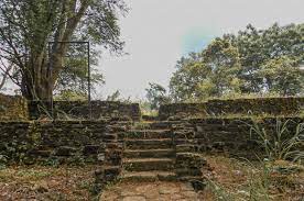 Balana Fort - strategic rock fortress in Kandyan hills By Arundathie Abeysinghe