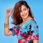 HIRUSHI JAYASENA A MULTIPOTENTIALITY ARTISTE - VOCALIST DANCER, WRITER, PIANIST, VIOLINIST, PHOTOGRAPHER, HUMANIST AND SOCIAL ACTIVIST - by Sunil Thenabadu