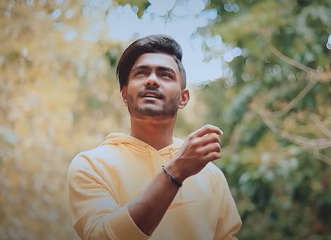 Hanthane Tharuwak ( හන්තානේ තරුවක් )