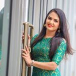 SHASHIKA POSSESSES ALL CHARACTERISTICS OF A VOCAL SINGER ALREADY AT THE PINNACLE OF CELEBRITY - by Sunil Thenabadu