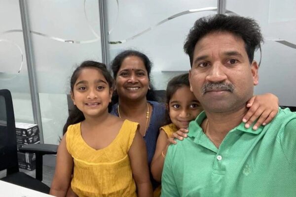 Tamil asylum seeker family cleared to return home to Biloela on bridging visas, Acting Home Affairs Minister says - By Erin Semmler, Rachel McGhee