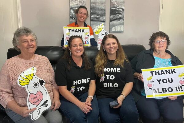 Tamil asylum seeker family cleared to return home to Biloela on bridging visas, Acting Home Affairs Minister says - By Erin Semmler, Rachel McGhee