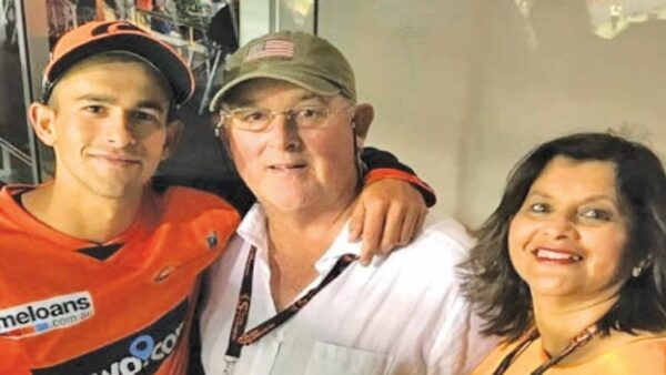 Ashton Agar