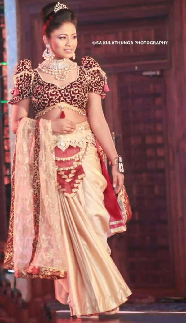 YOMASHA CHAVINDI SILVA – INTENDS TO BECOME A SINGING DOCTOR – by Sunil Thenabadu