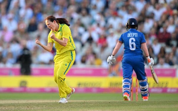 Aussies bask in golden glow of cricket's new 'trifecta' - By Laura Jolly