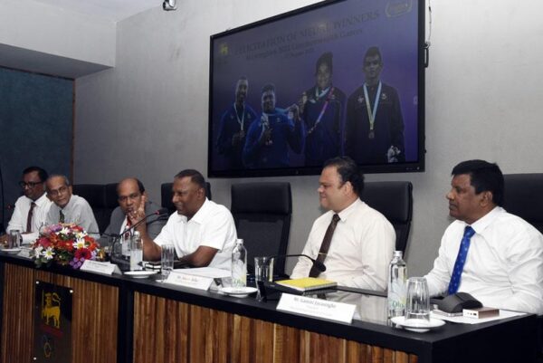 Felicitating Commonwealth Game winners