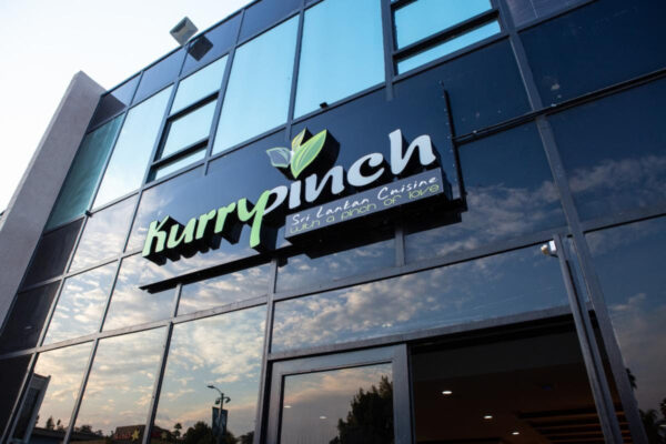 "Kurrypinch" Opens in Tarzana, Ca. (Photos by Moran Moran)