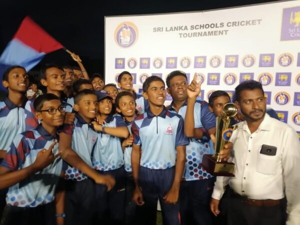 UNDER 15 DIVISION 1 CRICKET - ANTONIANS ARE JOINT CHAMPIONS 1