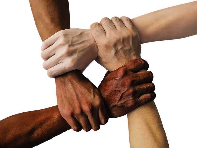 hands-united