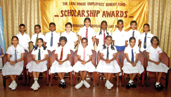 Felicitation ceremony for Grade 5 Scholarship Examination achievers Education system fails to meet job market demands - Dr. Bandula Gunawardana
