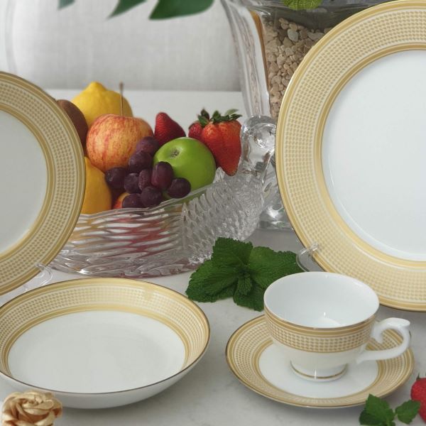 Luxurious gold and white Dankotuwa dinnerware preumium collection- BY Royalclub Australia Pty Ltd