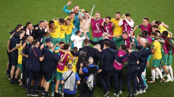 Graham Arnold and his team