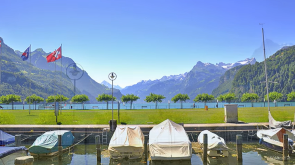 “SCENIC SPLENDOUR” – by Des Kelly