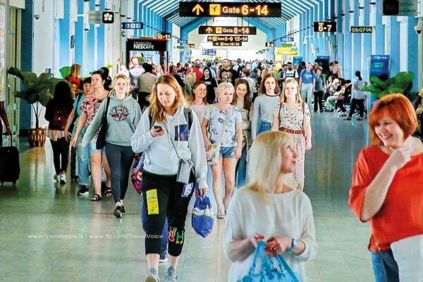 Sri Lanka Welcomes Over 54,000 Tourists in First 17 Days