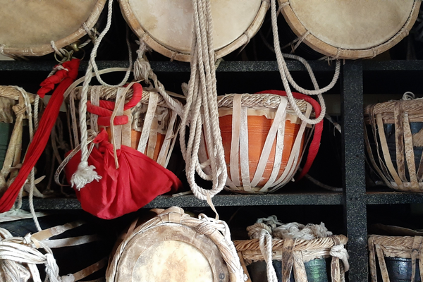 sri lankan drums