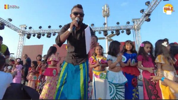 Film, Tele artistes, Vocalists assembled for a Bak Maha Ulela cum musical extravaganza In Dubai - elanka