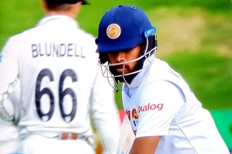 New Zealand crush hopeless Sri Lanka to make it a clean sweep. – BY TREVINE RODRIGO IN MELBOURNE 